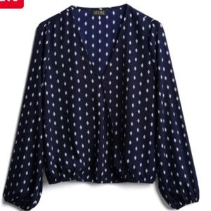 NWT Vixbe Wrap style Blouse Navy White